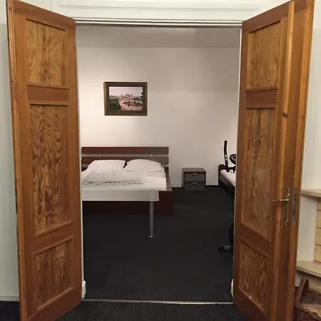 شقة Sopocki Dworek